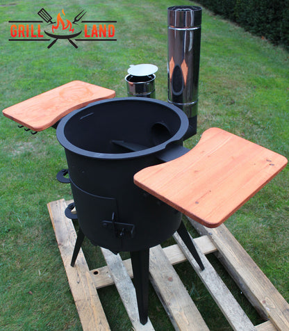 Печь / учак на дровах, класса PREMIUM, дымоход из нержавеющей стали, 2 деревянные полки, диаметр 40 см, для казанов 12 – 17 литров, сталь 3 мм